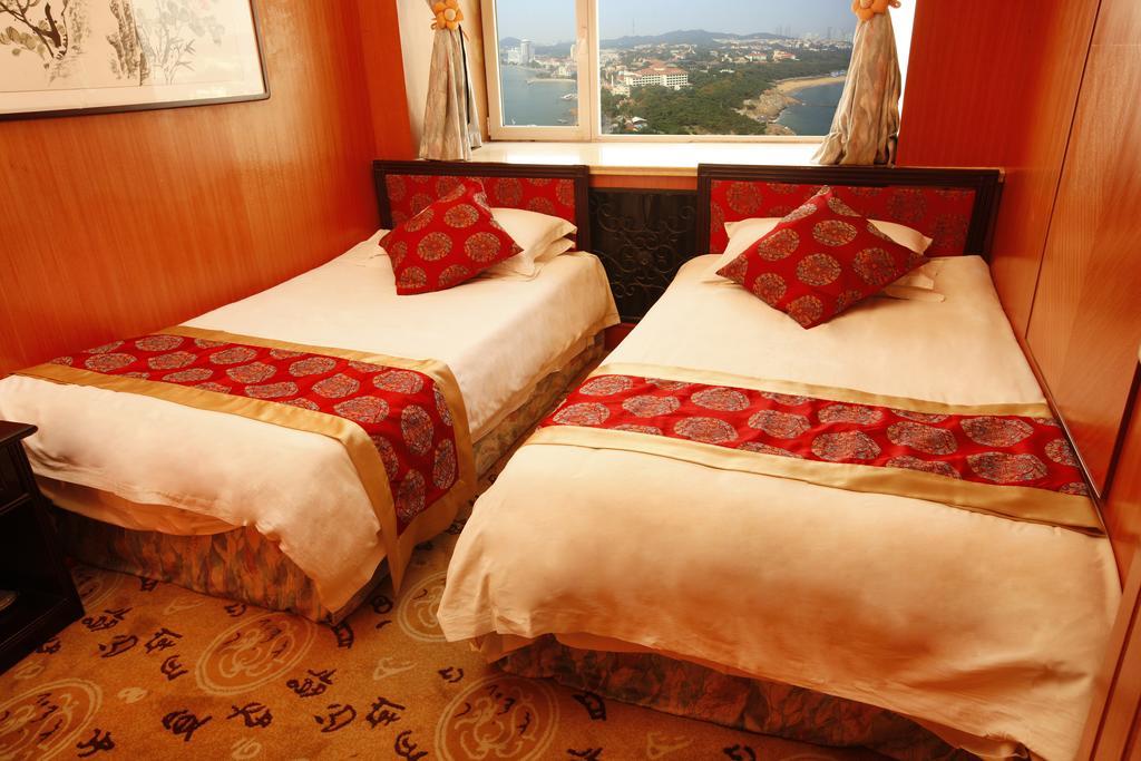 Donghai Grand Hotel Qingdao Cameră foto